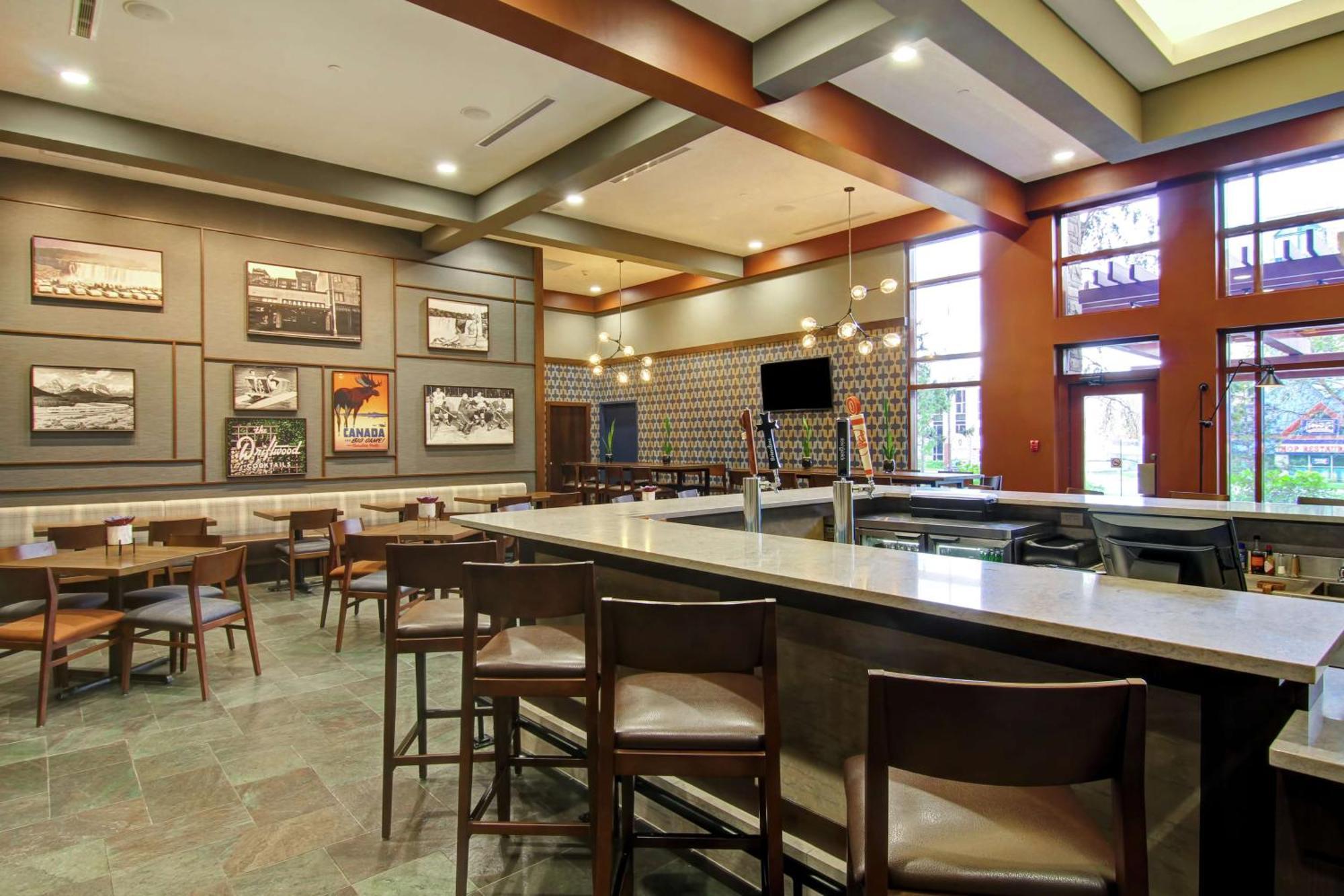 Doubletree Fallsview Resort & Spa By Hilton - Niagara-vízesés Kültér fotó