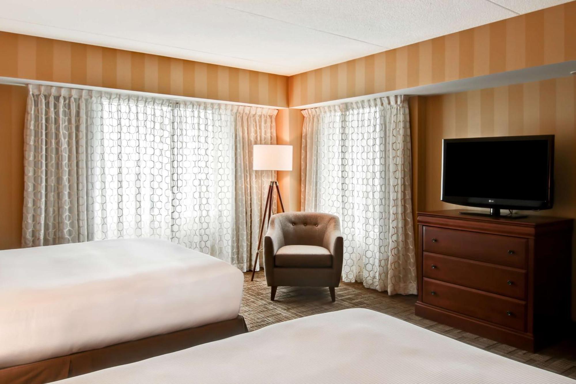 Doubletree Fallsview Resort & Spa By Hilton - Niagara-vízesés Kültér fotó