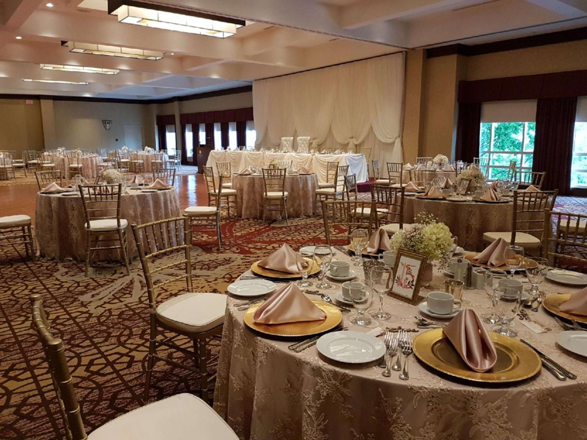 Doubletree Fallsview Resort & Spa By Hilton - Niagara-vízesés Kültér fotó